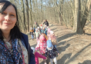 Podziwiamy przyrodę w Lasku Lindego