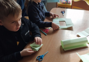 Tworzymy książeczki techniką origami