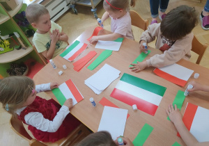 Flaga Węgier - praca plastyczna