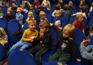 Teatr Baj - czekamy na przedstawienie -Przygody kota Filemona