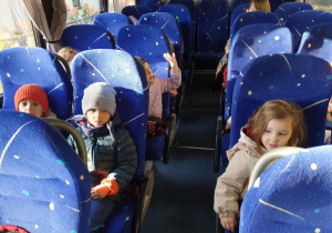 Wycieczka do Teatru Baj - w autokarze