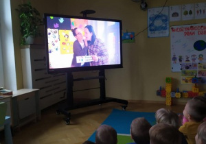 Dzień Praw Dziecka - oglądamy film nagrany przez nauczycielki