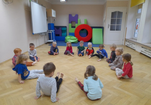 Ćwiczenia integrujące naszą grupę - elementy metody V. Shernborn