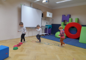 Ćwiczenia z wykorzystaniem sprzętu sportowego