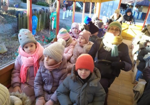 Przejażdżka wozem traperskim na wycieczce do Kawęczyna cz 1