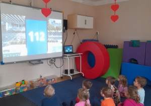 Bajka edukacyjna "Kazio i numer alarmowy 112"