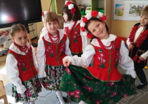 Przygotowanie do tańca Krakowiaka