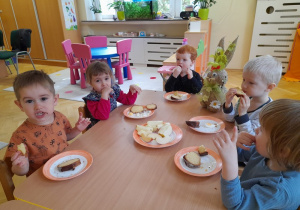 Przepyszne jajeczko i baba wielkanocna