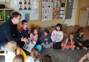 Czytanie taty Tomka