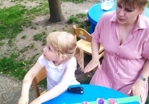 Zabawy plastyczne na Pikniku Rodzinnym