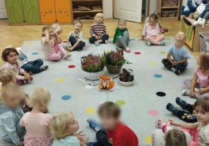 "Nadeszła jesień" - zabawa dydaktyczna