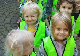 "Gotowi na spacer do Lasku Lindego"