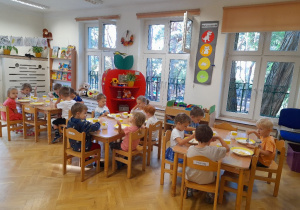 Nasza piękna sala i nowe miejsca przy stolikach