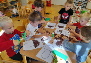 Kolejne prace plastyczne które uwielbiamy robić tym razem z okazji Dnia Grzyba