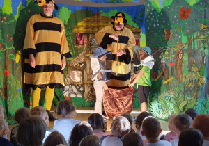 Przedstawienie "Puchatkowe opowieści misia" Teatr Koliberek cz 3