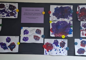 Wystawa fioletowych prac "Stworki, potworki"