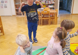 W Krainie Emocji czekała nas zabawa w Kalambury i wspólne odkrywanie co inni czują