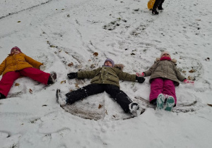 Zimowa gimnastyka pod chmurką