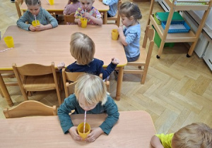 "Dmuchamy i wciągamy" - ćwiczenia aparatu artykulacyjnego cz 2