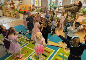 Dzień Postaci z Bajek cz 1