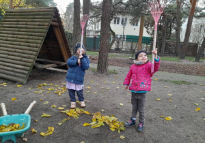 Zadanie sprawiło nam wiele radości, dom dla jeżyka musi być gotowy przed zimą