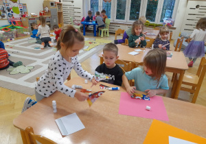 A przy okazji poznaliśmy kilka bajek z dzieciństwa naszych rodziców, z misiami jako bohaterami na pierwszym planie