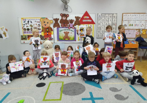 Mój Przyjaciel Miś - pozujemy do zdjęcia ze swoim misiem