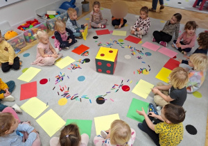 Zabawy matematyczne z kostką