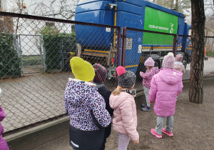 Obserwujemy pracę Śmieciarki