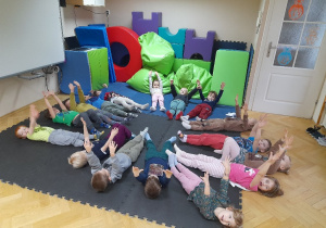 Kształtowanie orientacji w schemacie ciała i uważne słuchanie naszej Pani