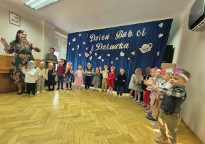 Występ z okazji "Dnia Babci i Dziadka" - Hello hello