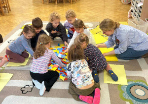 Zabawy matematyczne z klockami Dienesa - poszukujemy różnic