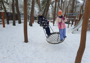 Zima na huśtawce
