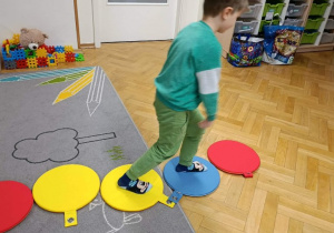 Zabawy ruchowe w grupie III