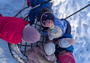 Zabawy w ogrodzie przedszkolnym