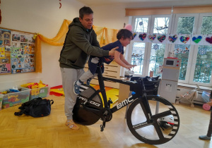 Każdy z nas mógł usiąść na wyyyyysokim siodełku, było to dość duże przeżycie dla nas