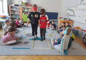 Zabawa w przewodnika - integracyja grupy