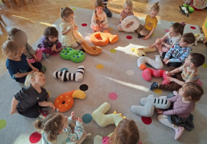 Zabawy matematyczne z pluszowymi liczbami z "Ogrodów Williego"