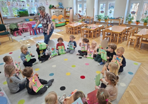 Prezentacja wiosennych kwiatów