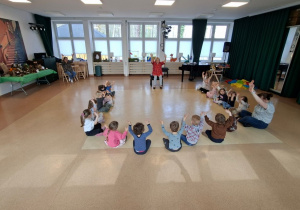 Muzykowanie B.Strauss u pani Krysi