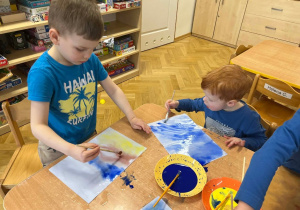 Mokre w mokrym - czyli nasza radosna twórczość na kartce.