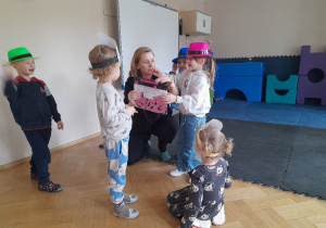 Jest i Pani Klapkowa, teraz tylko Akcja i ruszamy z grą aktorską