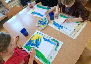 Rozwijanie poczucia estetyki oraz twórczego myślenia podczas warsztatów plastycznych