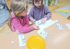 Układanie obrazka z pociętych kawałków