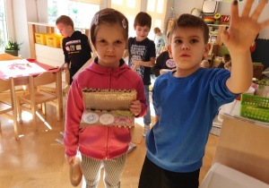 Prezentacja zabawek z recyklingu cz.4