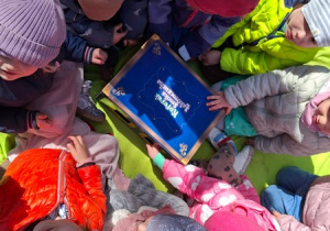 "Co tam jest? " - zgwanki dotykowe z okazji "Dnia Ziemi"