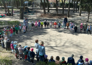 Obchody Dnia Ziemi z całą naszą Przedszkolną Społecznością
