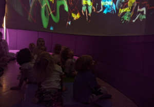 "Gwiazdozbiory" - pokaz w mobilnym Planetarium