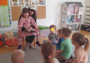 Mama Gai czyta Sroczkom o leśnym szpitalu- dziękujemy!